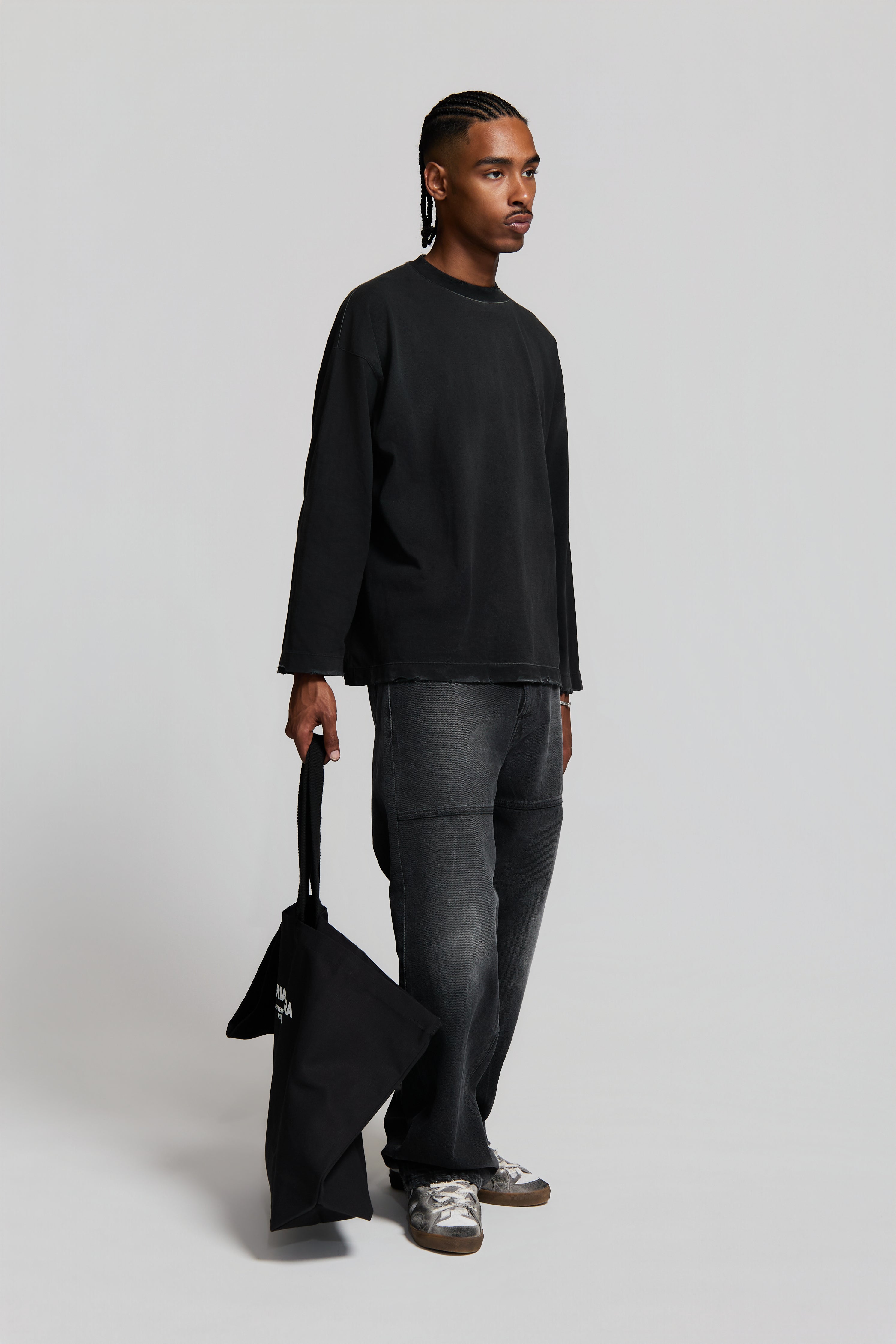 OLLIE GALLERIA LONGSLEEVE PAURA HQ BLACK