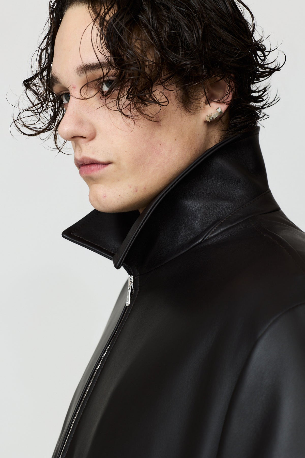 ERMES LEATHER SHORT JACKET - DARK BROWN