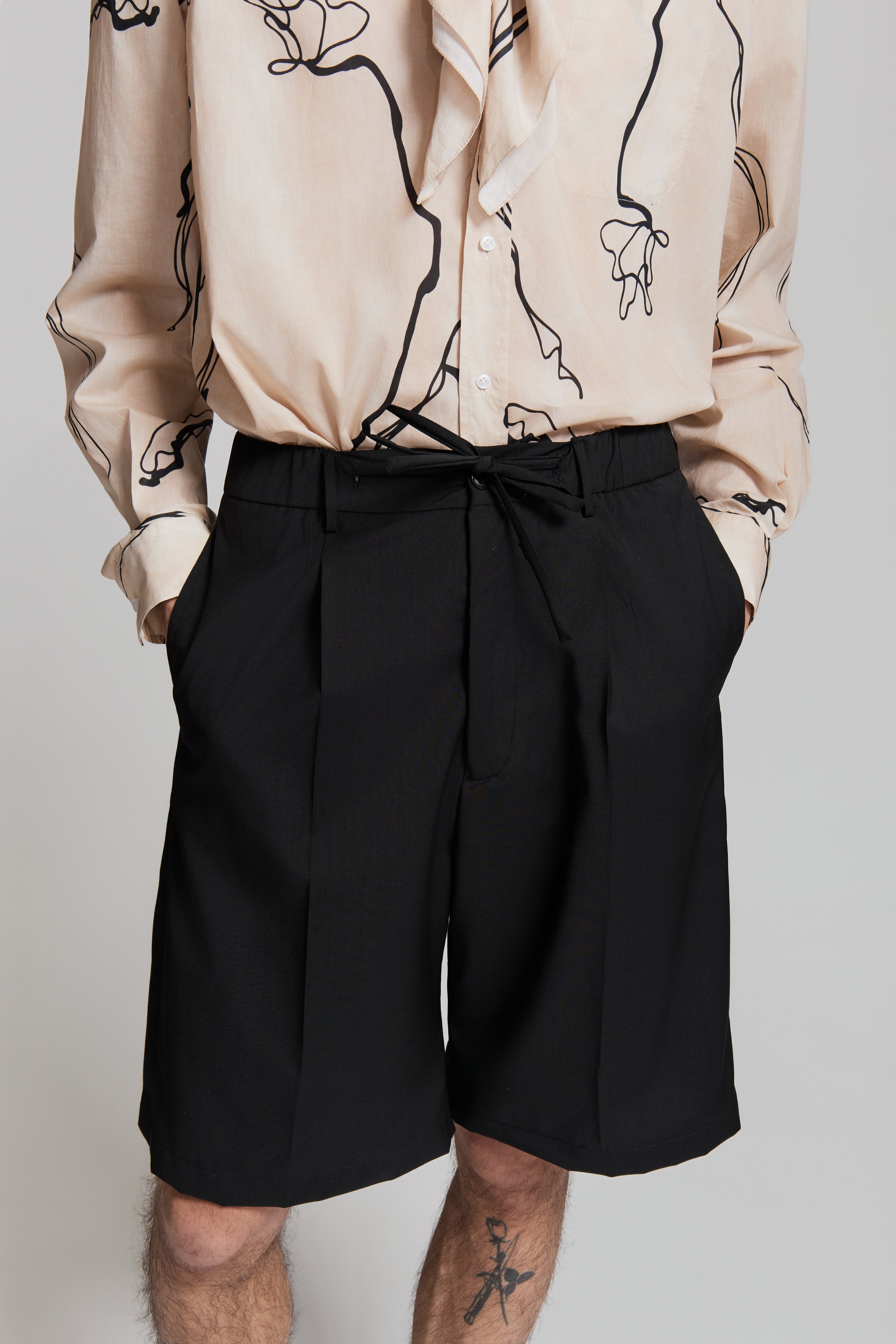 paura-Ake Shorts Black-15DP40030000001
