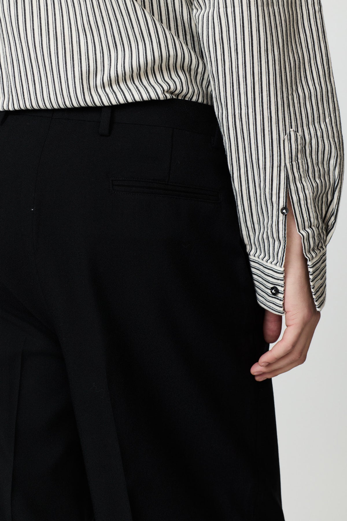 paura-Egon Wide-Leg Trousers - Black-16DP40040000001