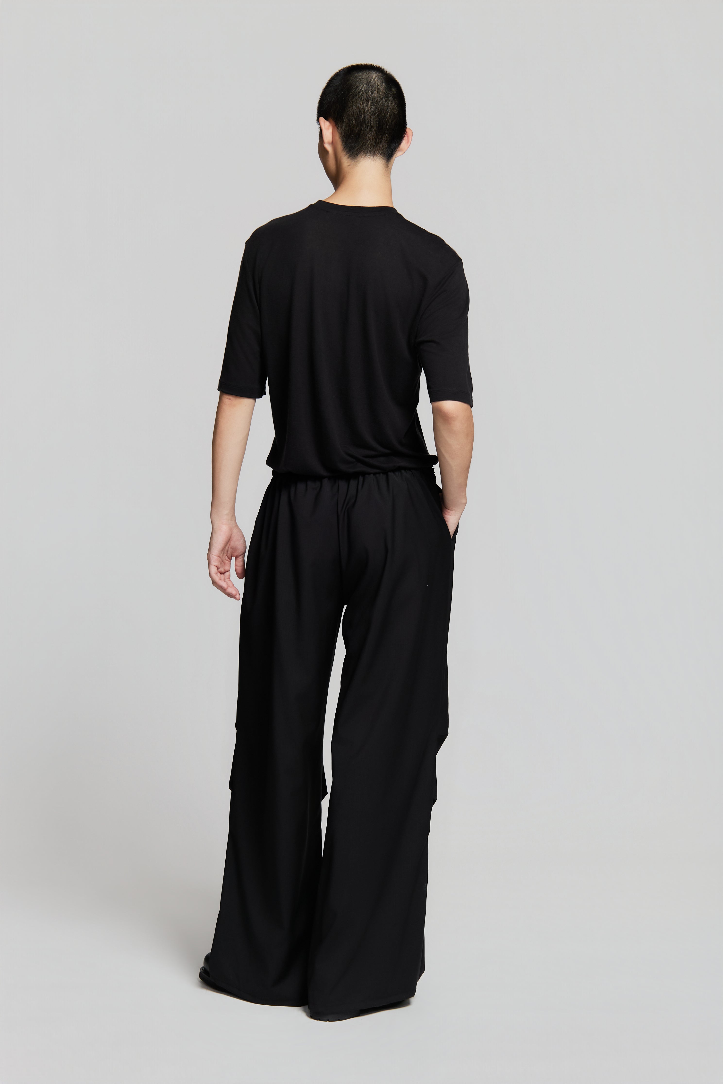 paura-Fan Oversized Pants Black-15DP40140000001