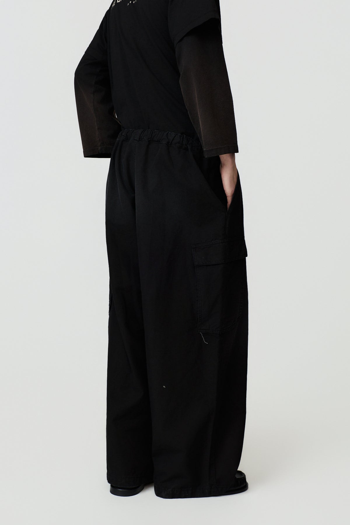 paura-Sinope Oversized Cargo Trousers - Black-16DP40210000001