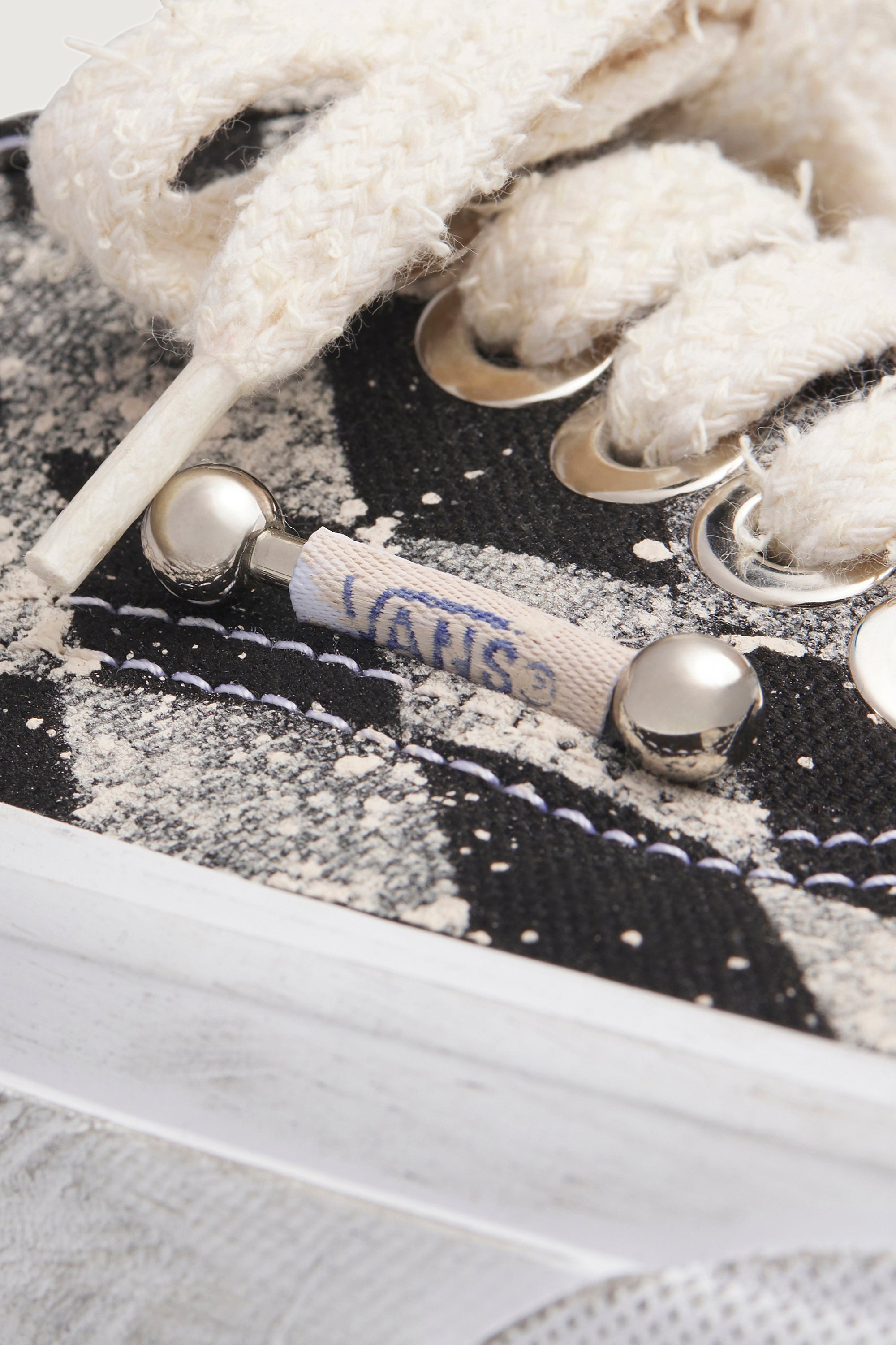 paura-VANS AUTHENTIC BLACK / CHALK-