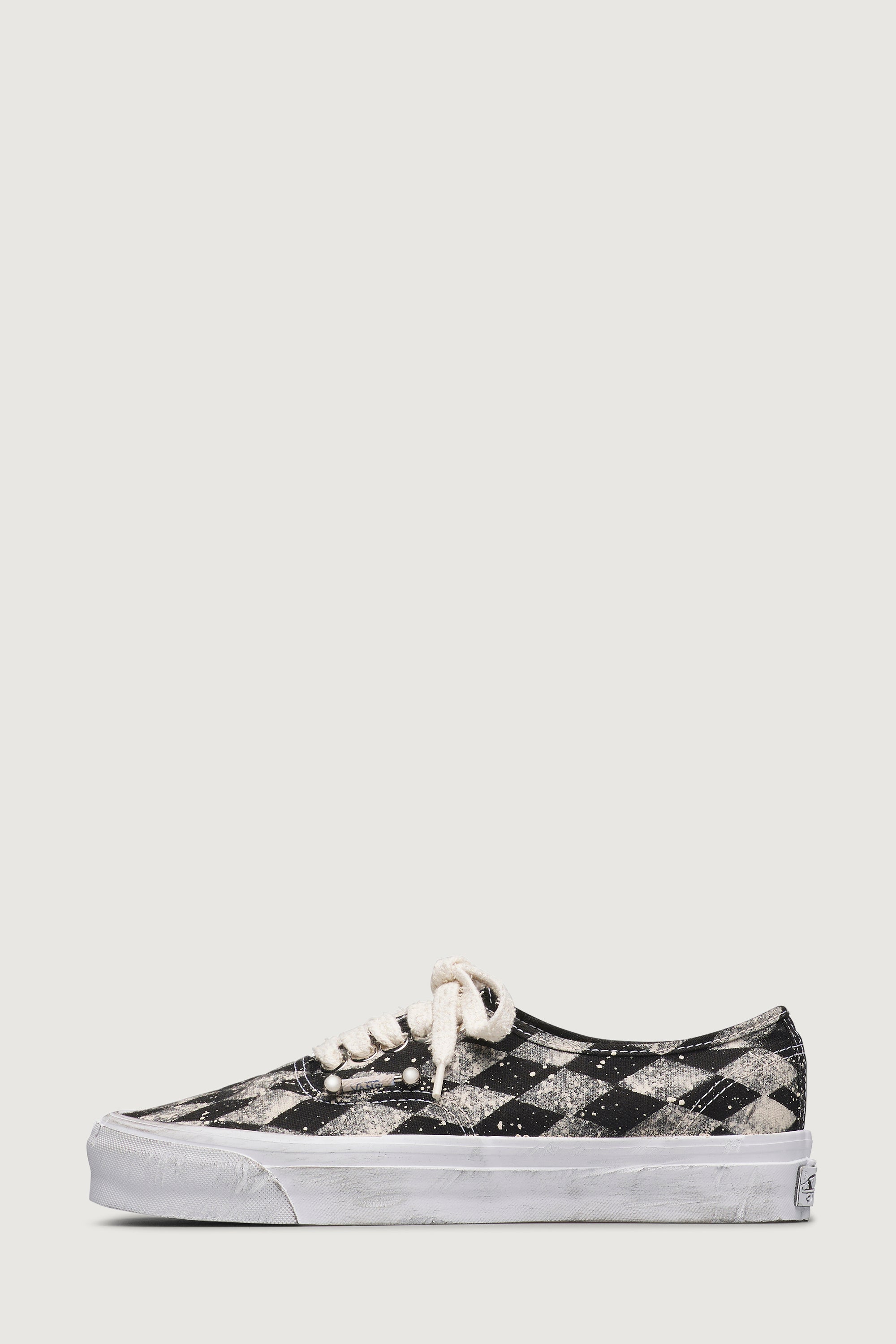 paura-VANS AUTHENTIC BLACK / CHALK-