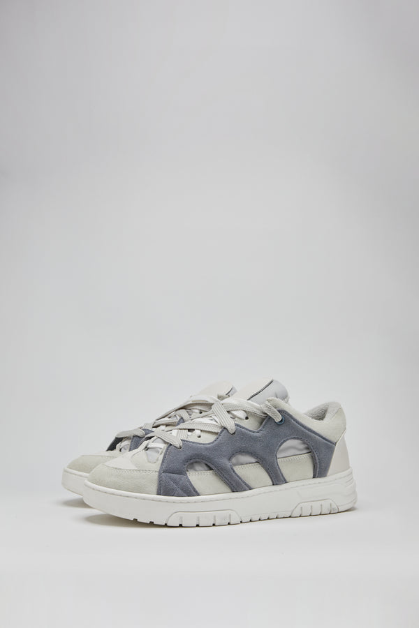 SANTHA MODEL 1 - POWDER BLUE/OFF WHITE