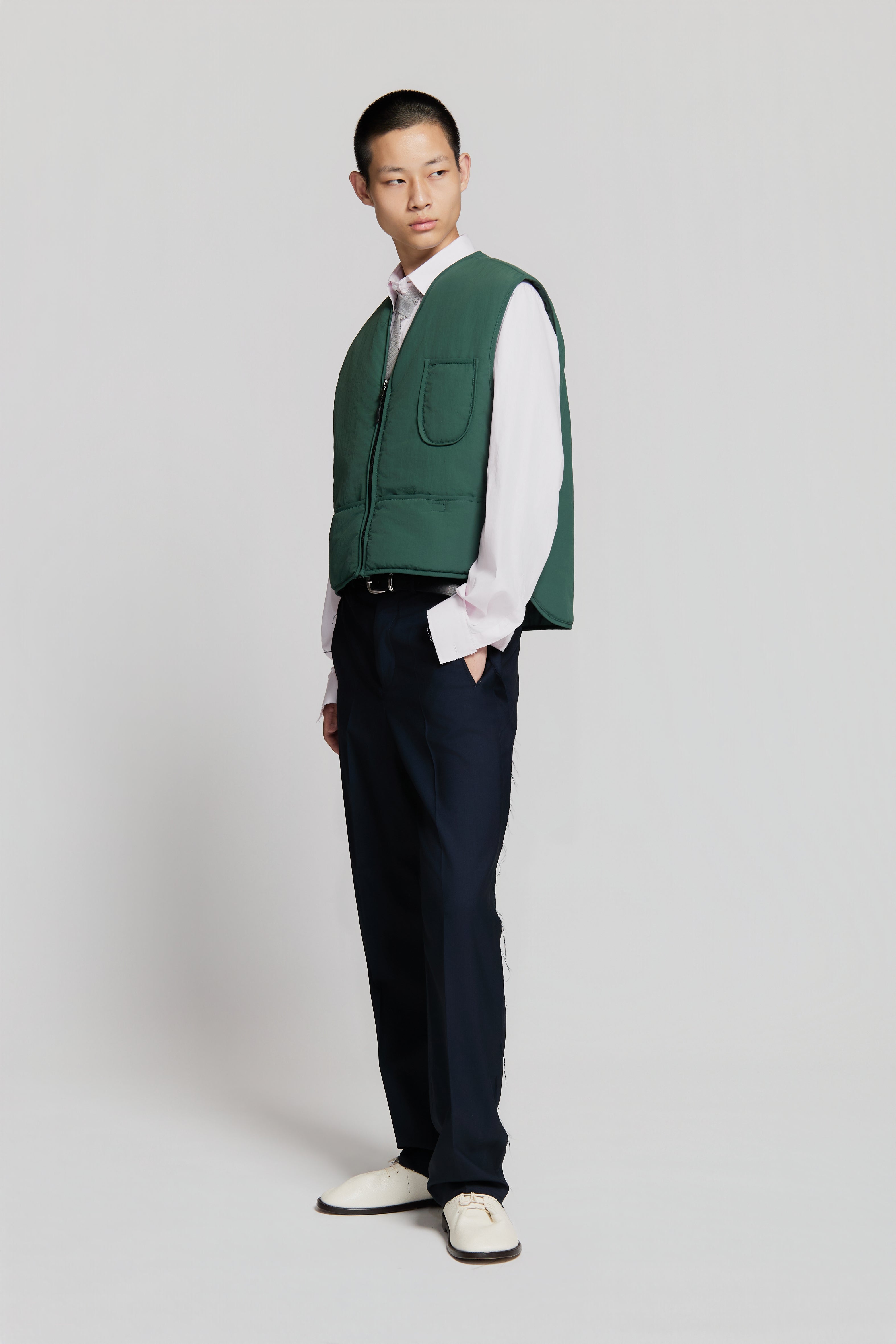 TOKI VEST FOREST GREEN