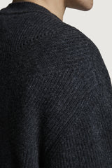 GENOVA CREWNECK SWEATER DARK GREY