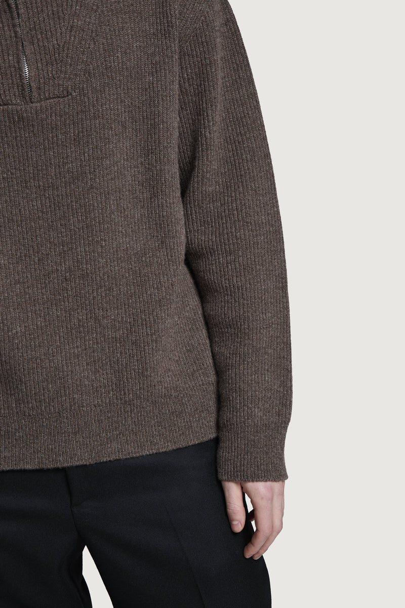 HELSINKI HALF-ZIP SWEATER BROWN