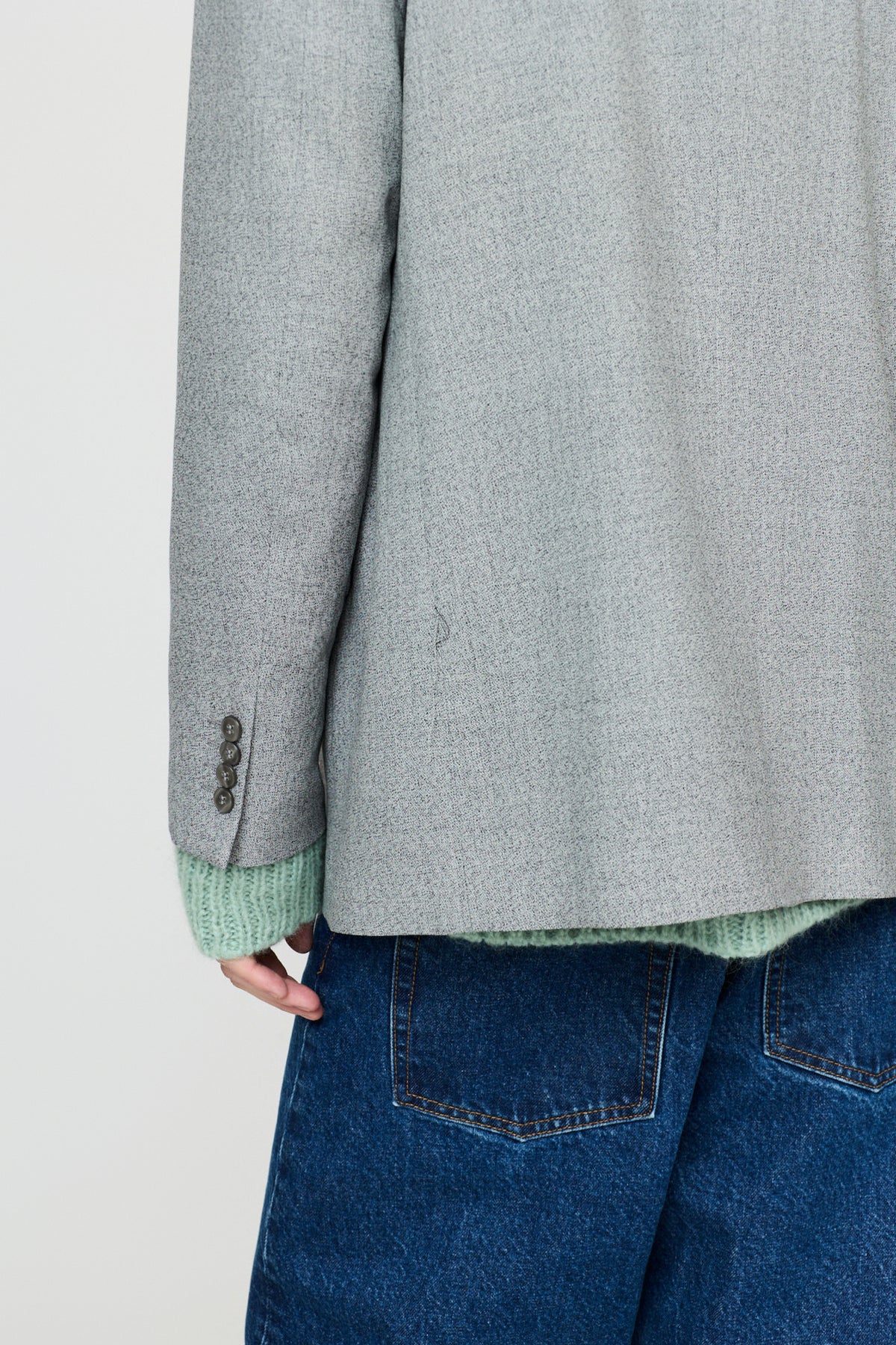 NICOS PEAK LAPEL CLASSIC JACKET - LIGHT GREY