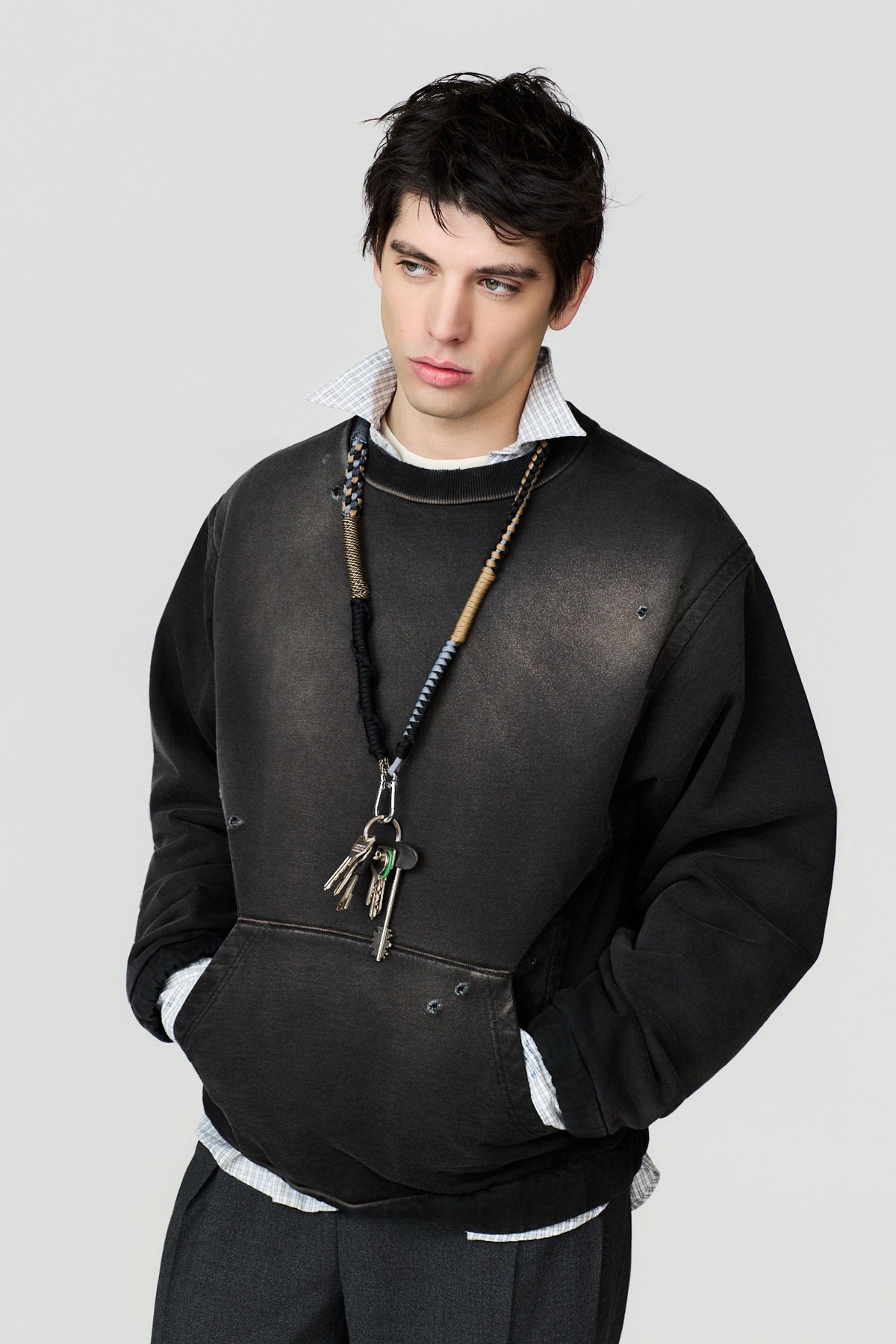paura-Artemisia Garment-Dyed Distressed Crewneck - Black-16DP30050000001
