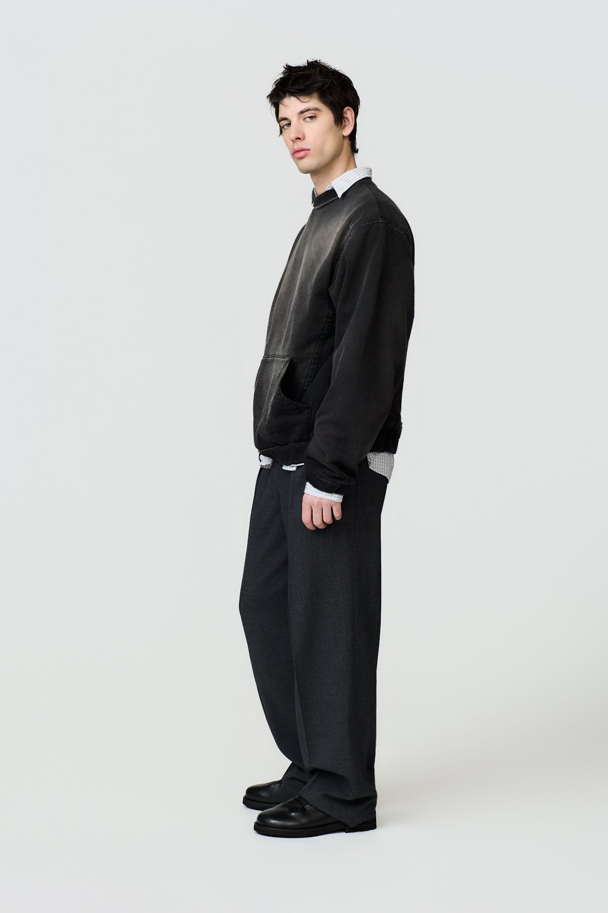 paura-Artemisia Garment-Dyed Distressed Crewneck - Black-16DP30050000001