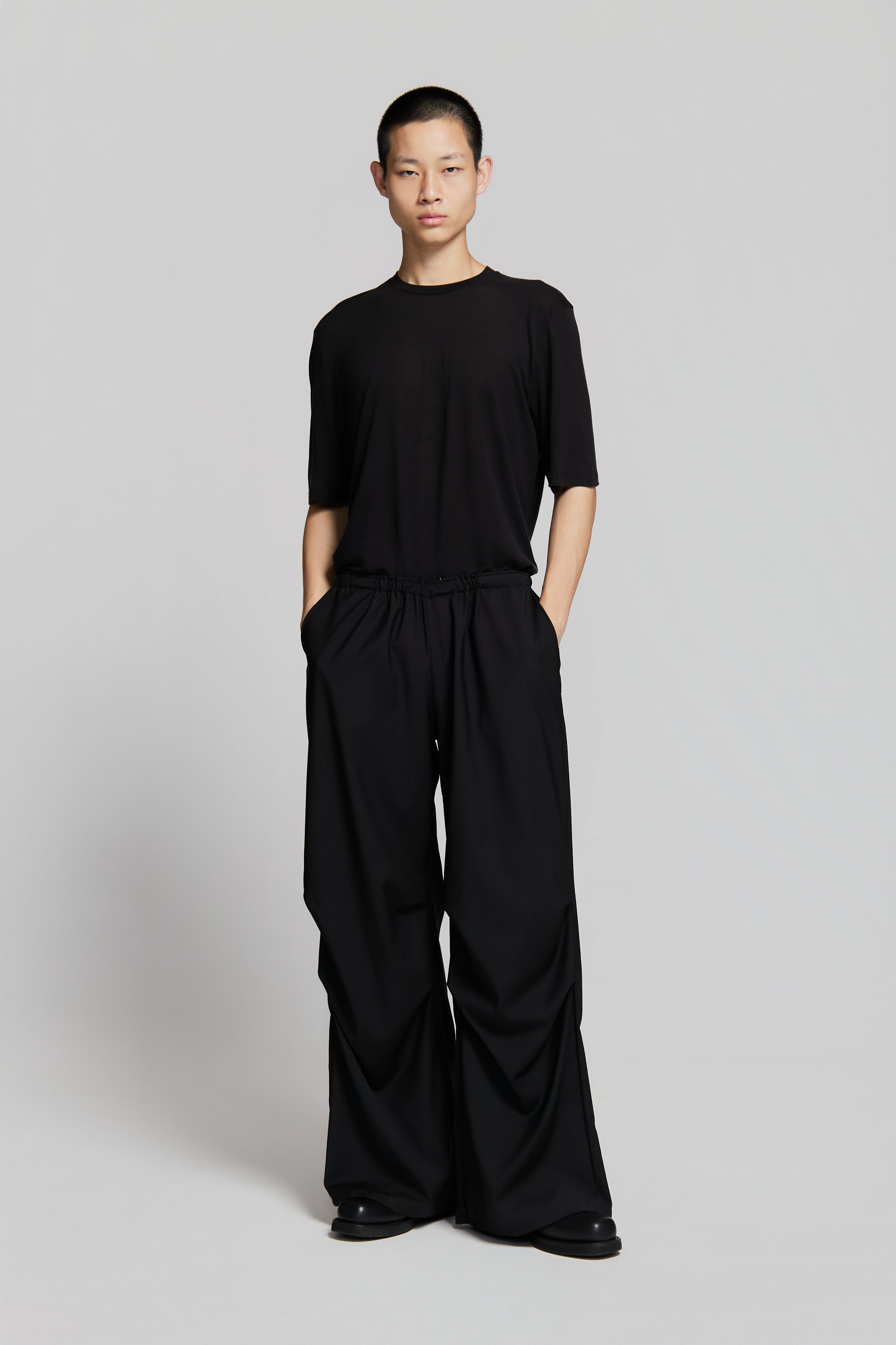 paura-Fan Oversized Pants Black-15DP40140000001