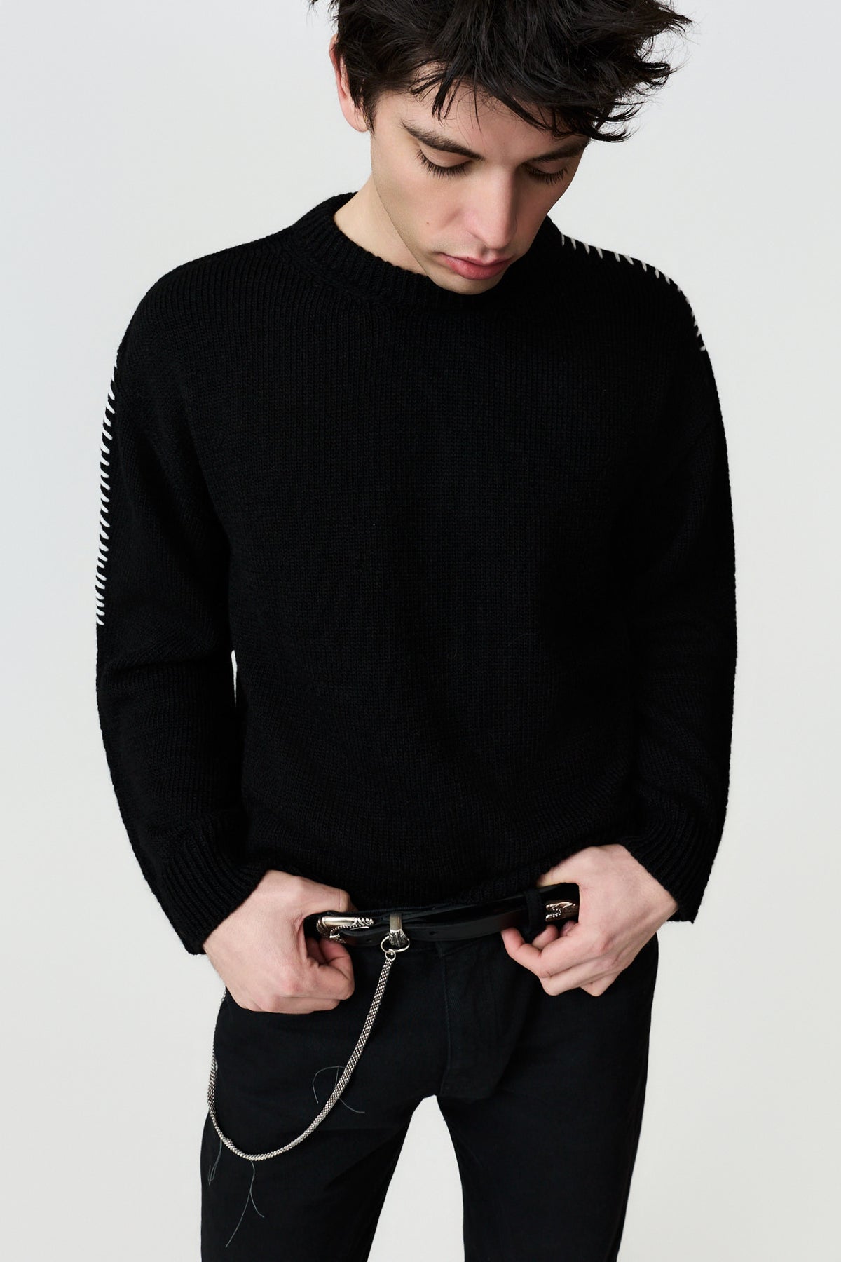 paura-Hotaka Contrast Stitch Crewneck - Black-16DP60080000001