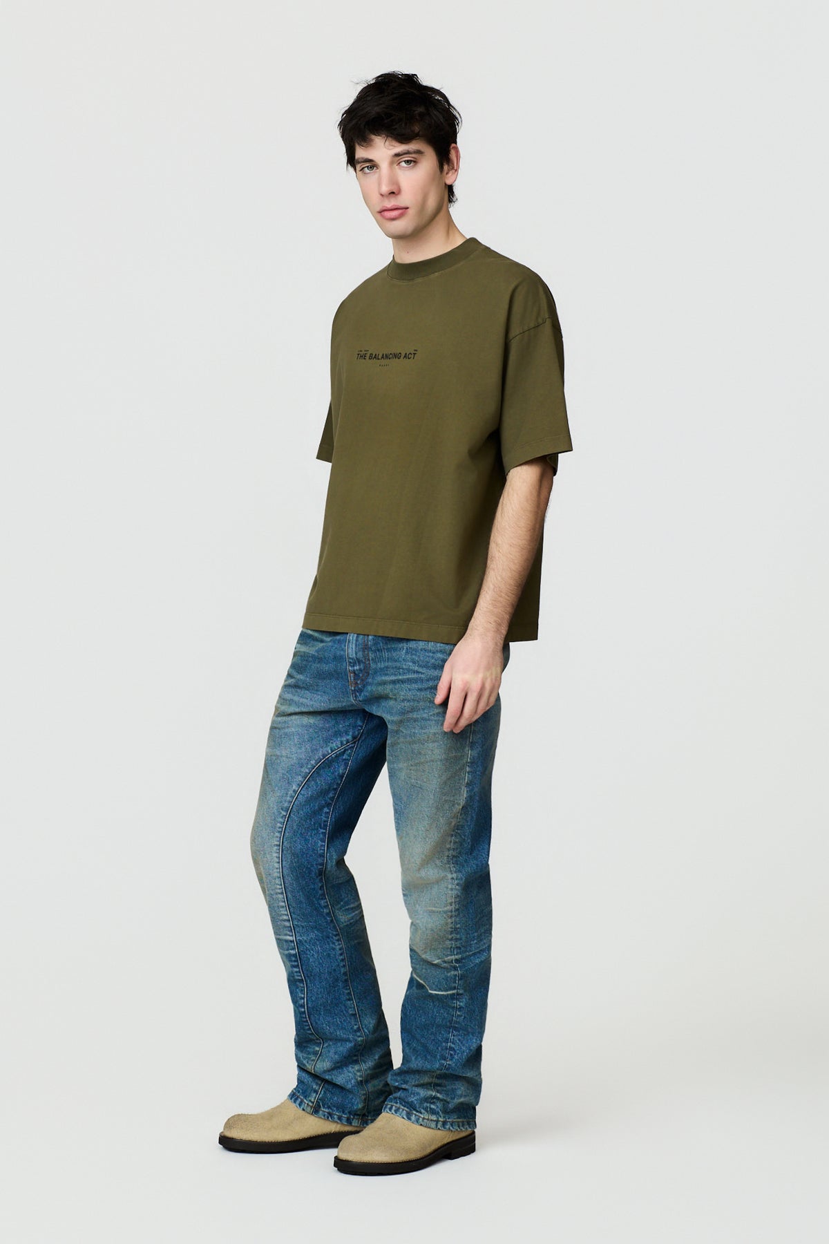 paura-Juno "The Balancing Act" Oversize Tee - Military Green-16PD10032040016