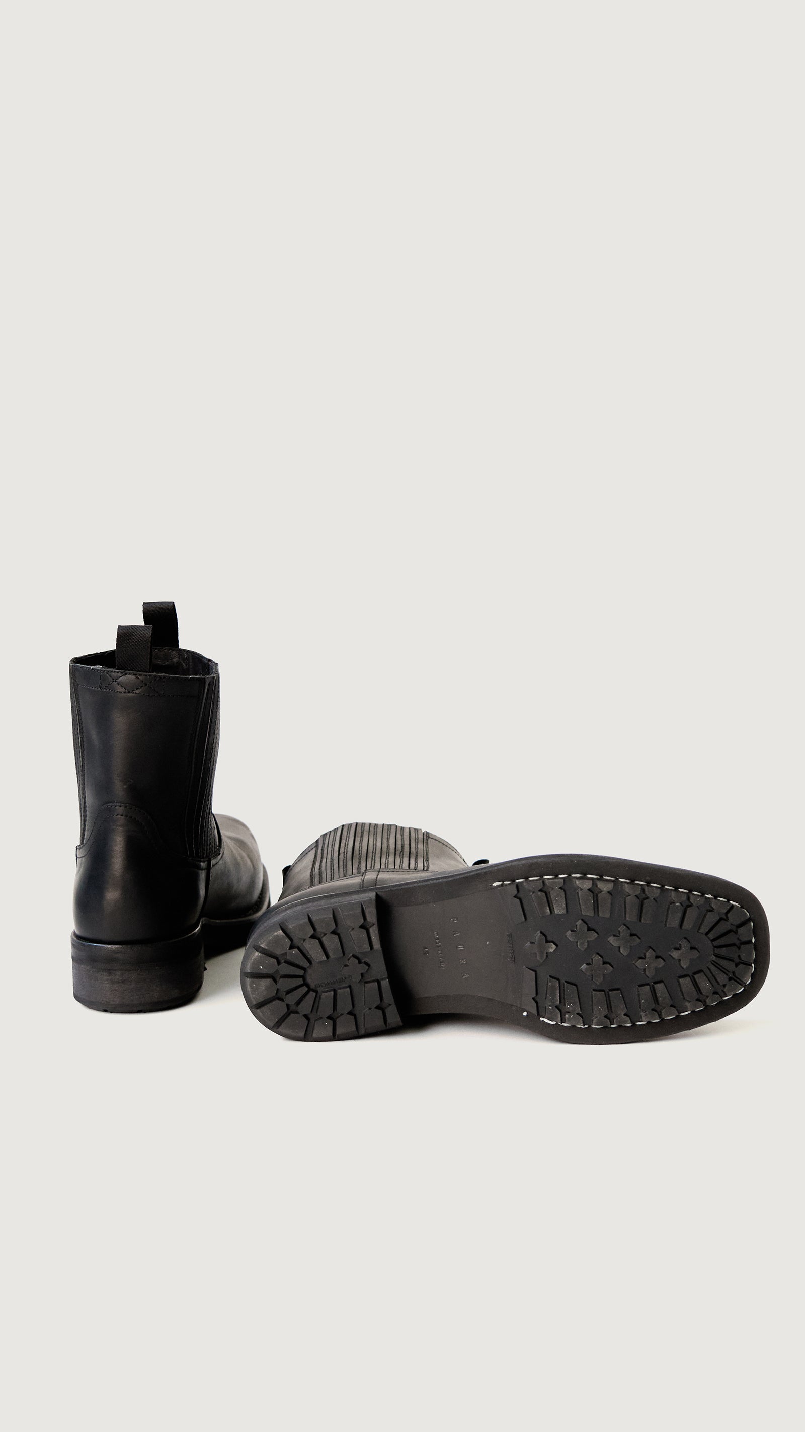 paura-Nessuno Low Boot - Black-14DP40520000090