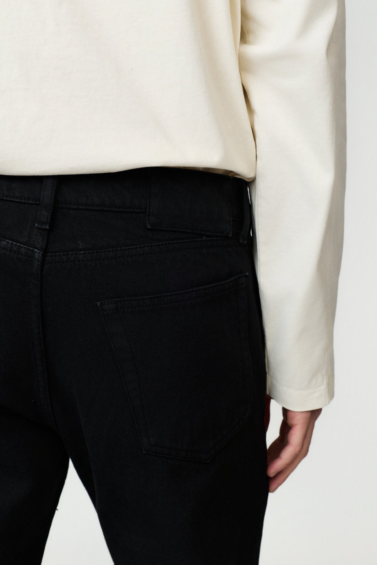 paura-Reference Flare 5-Pocket Jeans - Black-16DP40220000001