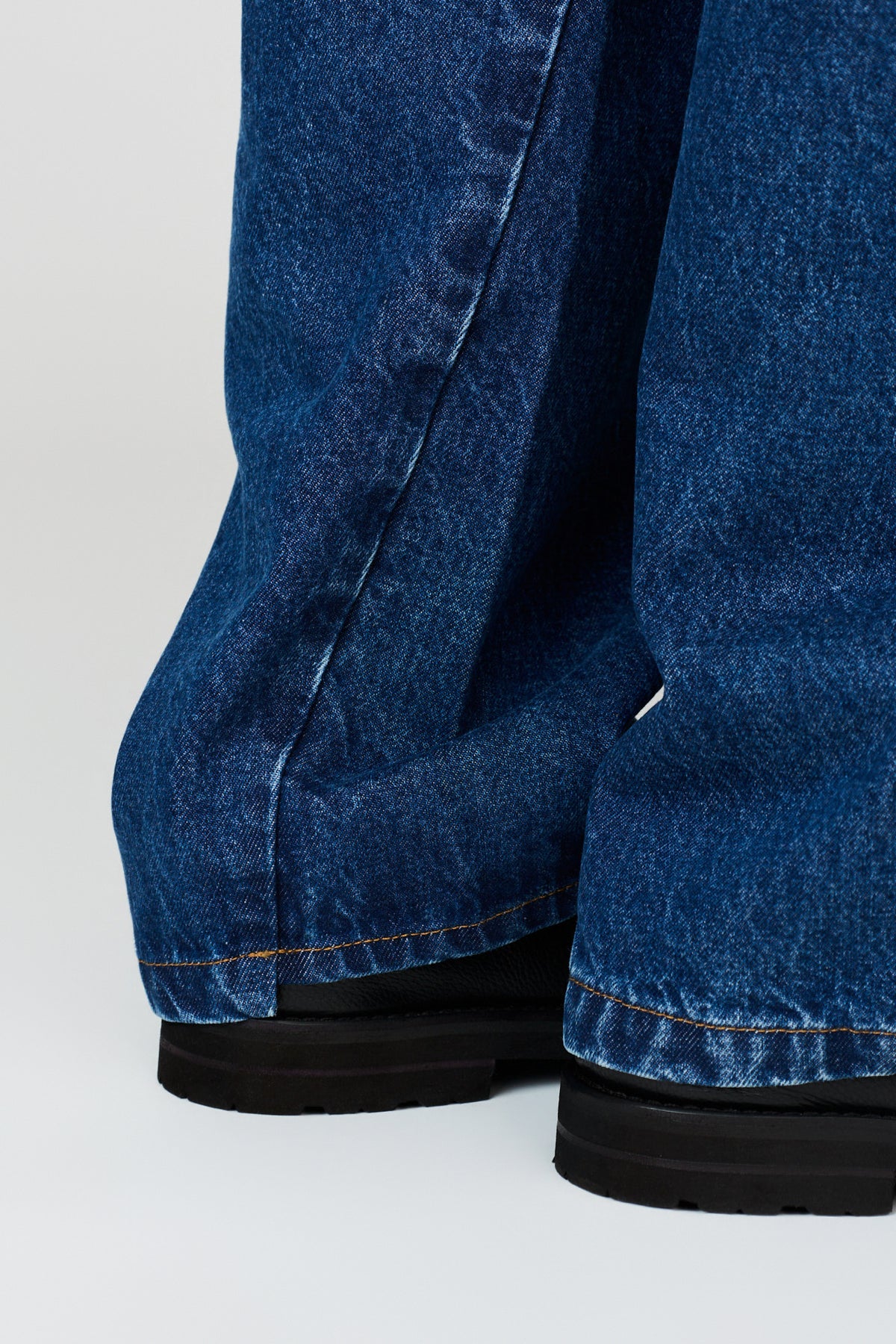paura-Twist Oversized 5-Pocket Denim - Medium Blue-16DP40130000056