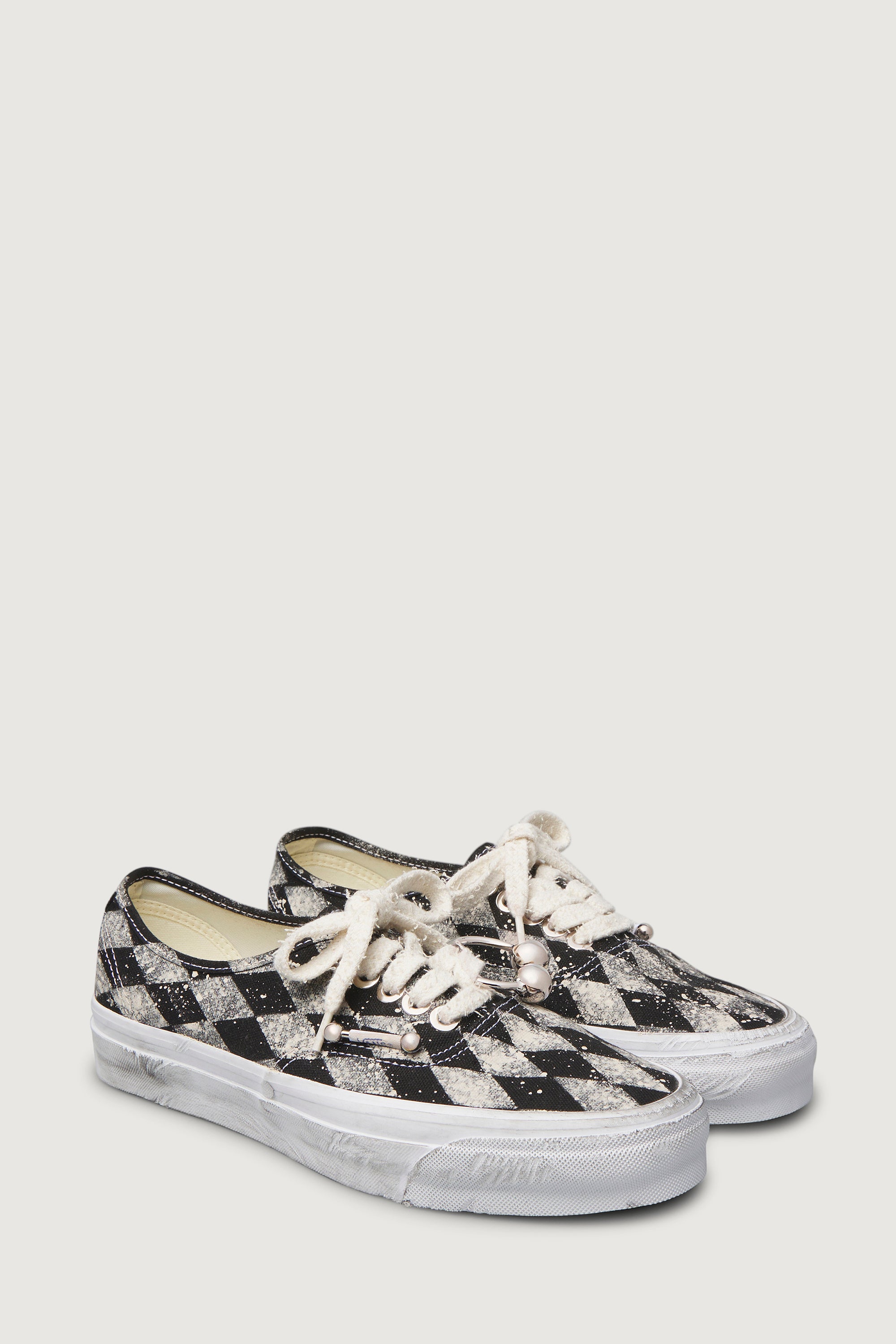 paura-VANS AUTHENTIC BLACK / CHALK-