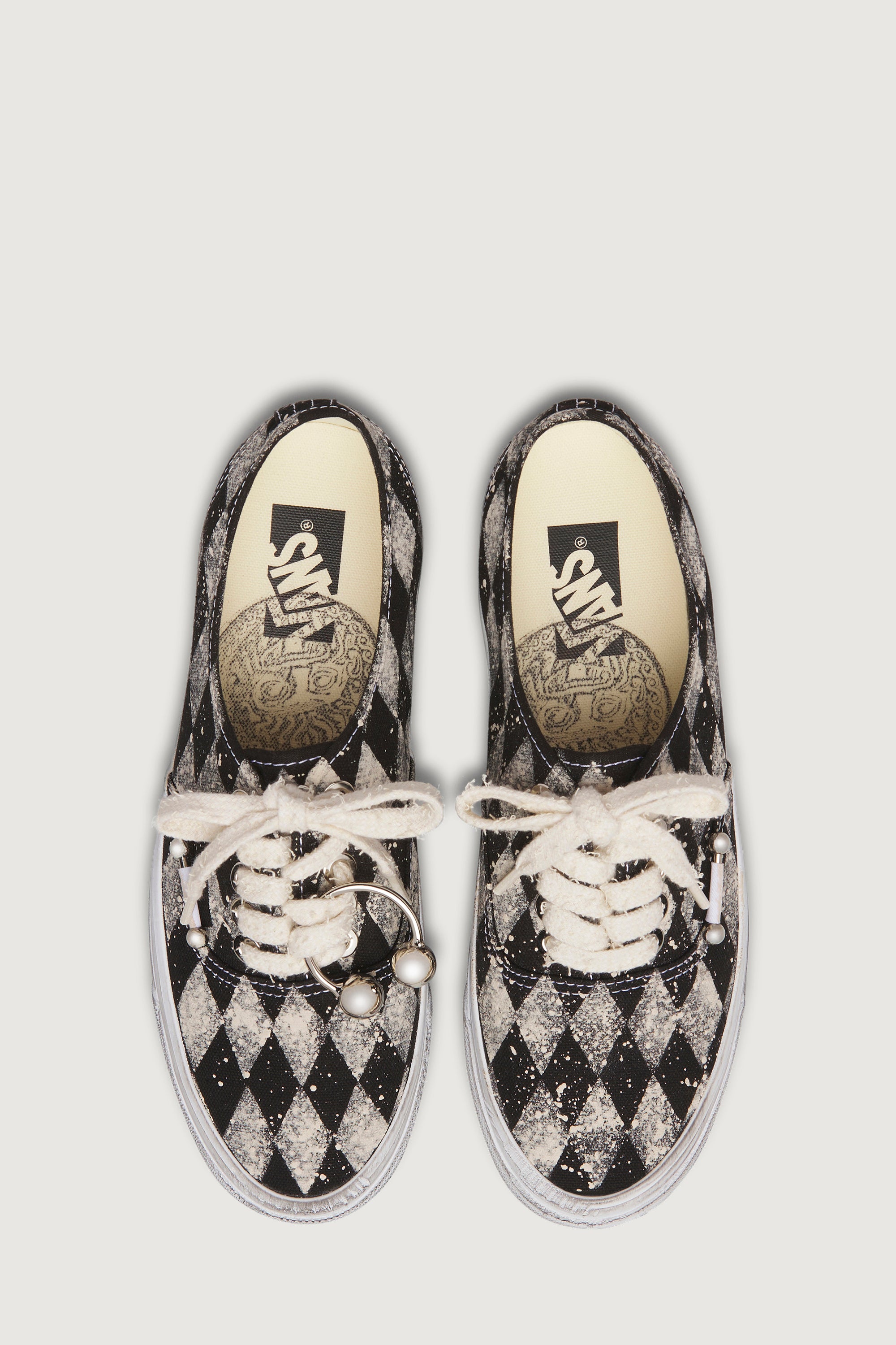 paura-VANS AUTHENTIC BLACK / CHALK-